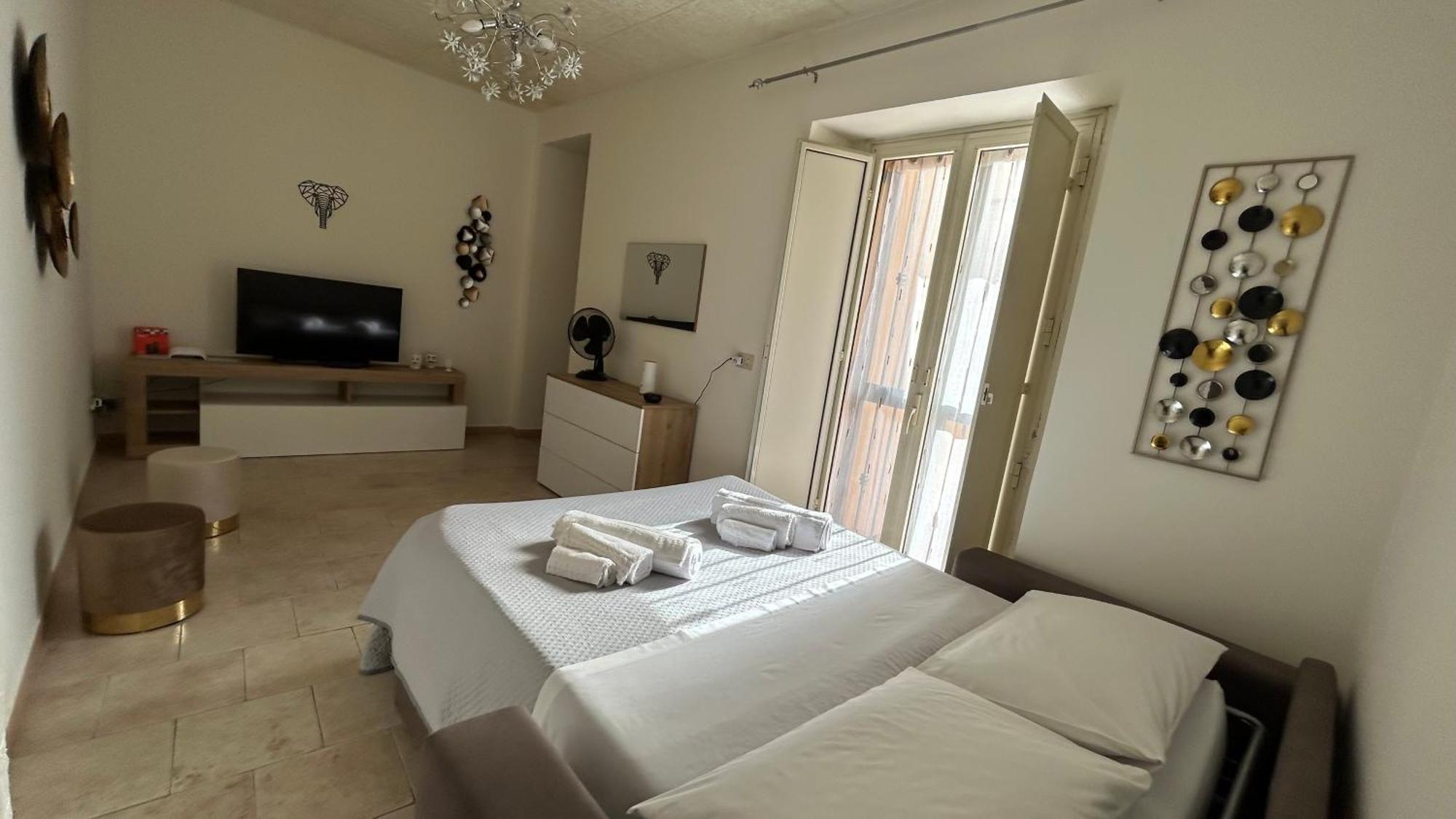 De Amicis Casa vacanze Aeroporto di Catania Fontana Rossa